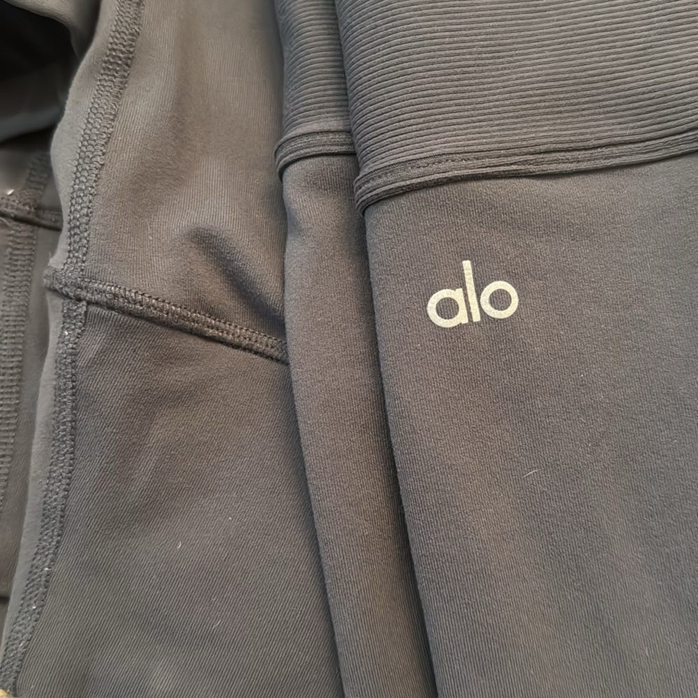 Alo yoga anthracite XS leggings - Picture 5 of 5